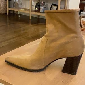 Zara Size 39 Light Brown Suede Heeled Boots